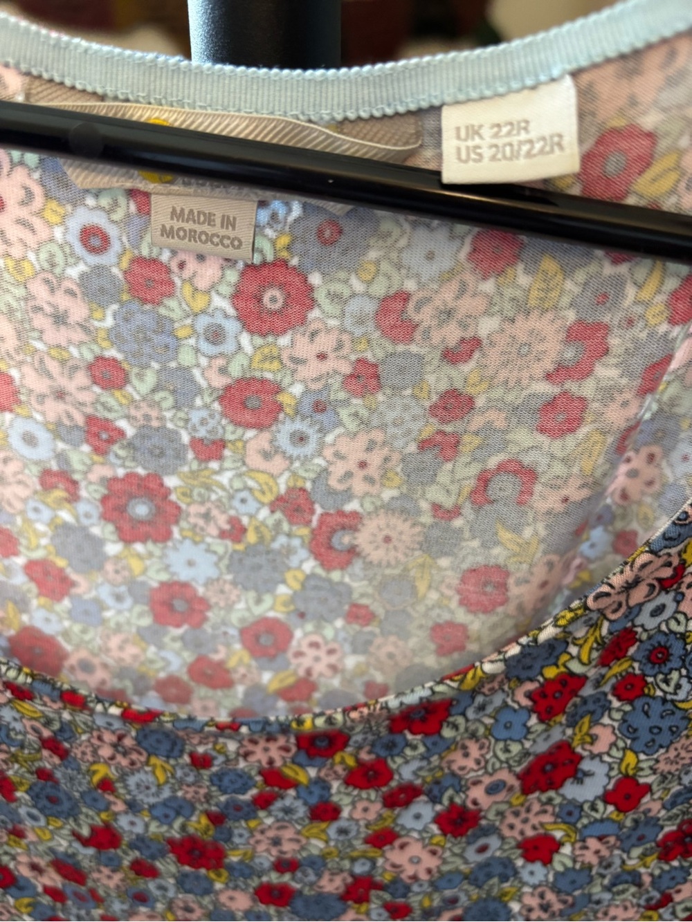 Boden Cream Floral Scoop-Neck Midi Dress with Red & Blue Blossoms - Picture 3 of 6
